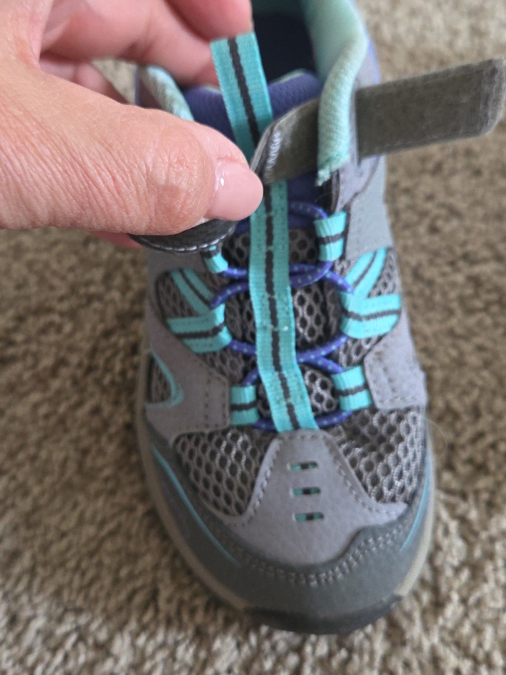LIKE NEW MERRRLL hiking Shoes Low Cut Size 12 Little Kid - Picture 5 of 6